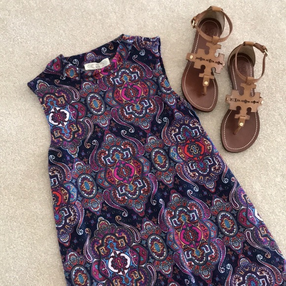 Dresses & Skirts - ⭐️NWT Adorable Printed Summer Dress⭐️